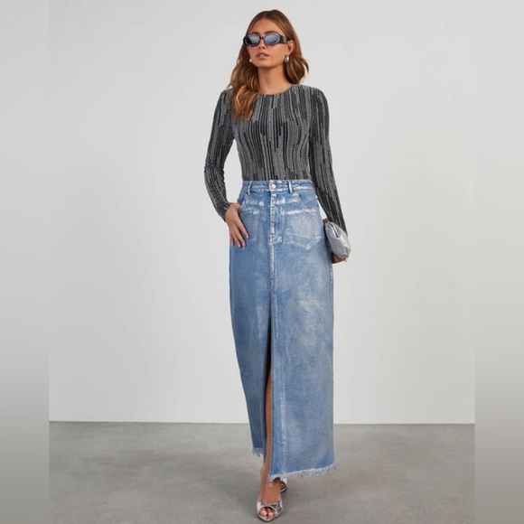 NWT VICI Zeena Metallic Denim Maxi Skirt |Size Large - Picture 5 of 6